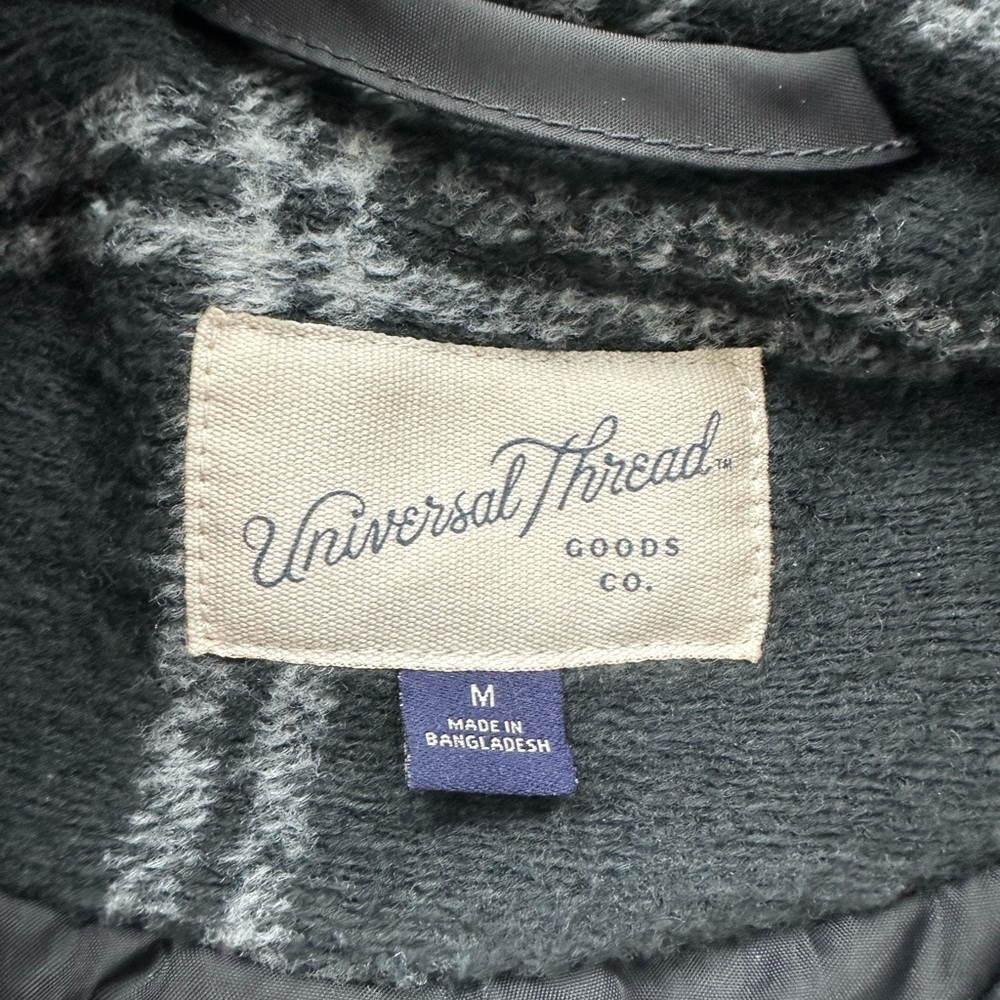 Universal Thread Oversized Black Jacket - image 3